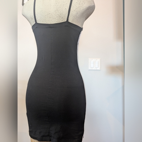 Adidas Originals Lifestyle Mini Black Dress 3 stripe, Cotton Elastane Size S - Picture 5 of 13